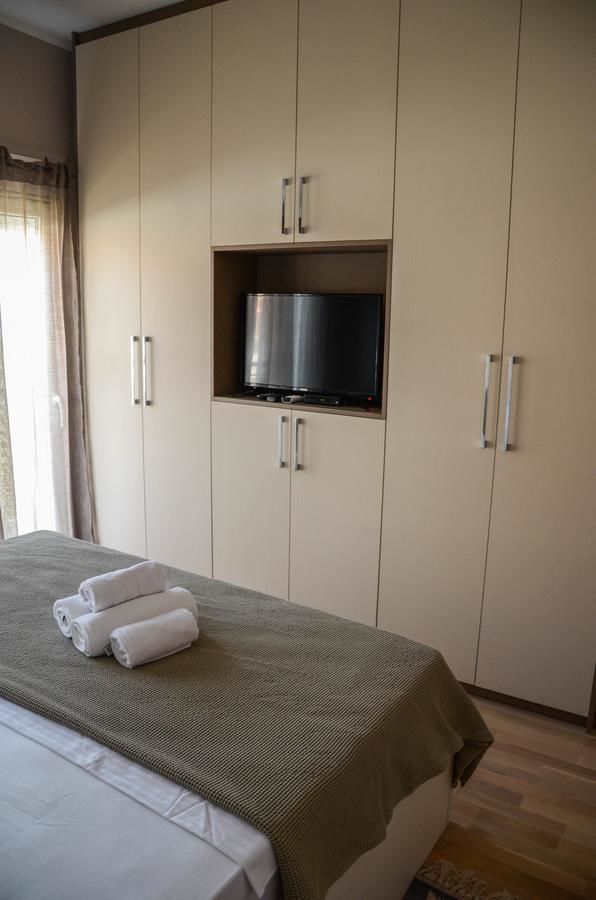 Апартаменты Dimitris Apartments Тиват