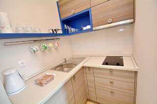 Апартаменты Dimitris Apartments Тиват Улучшенный номер-студио-1