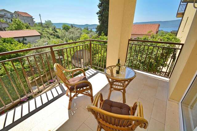 Апартаменты Dimitris Apartments Тиват-14